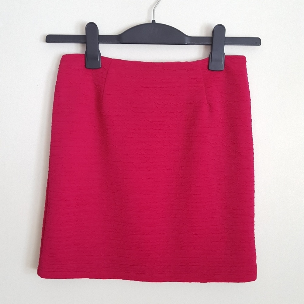 Forever 21 Magenta mini pencil skirt